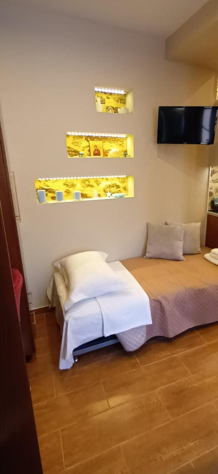 Harmony 2 In Gold Apartment Lávrion Екстериор снимка